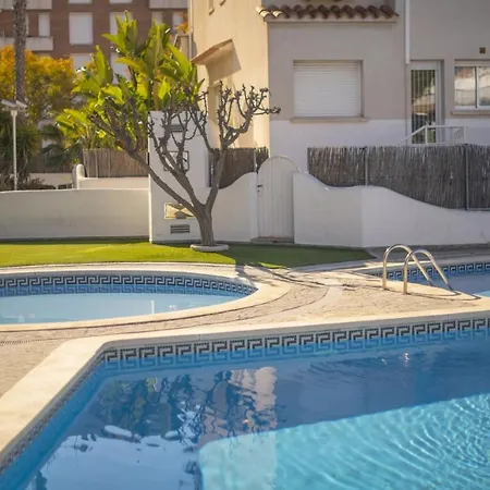Holiday home R22 *